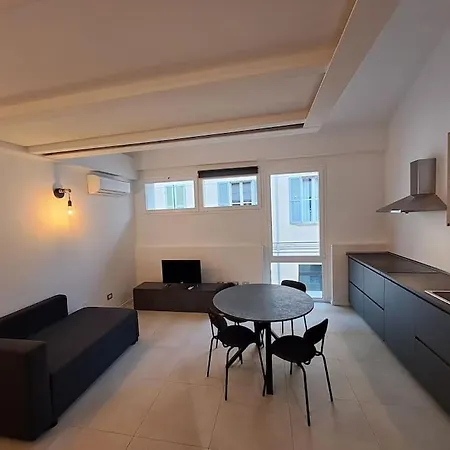 Fuoriporta Affitti Brevi - Le Petit Arc Appartement Parma