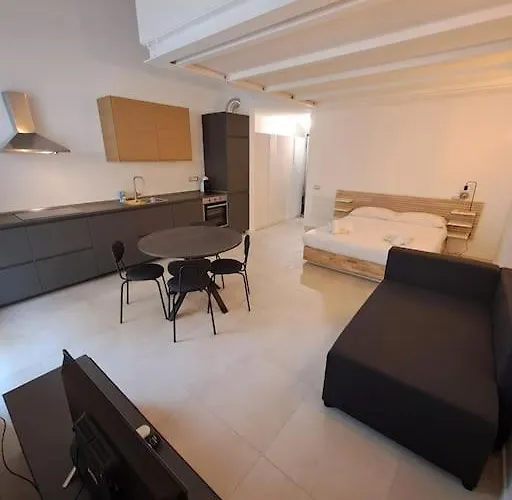 Fuoriporta Affitti Brevi - Le Petit Arc パルマ